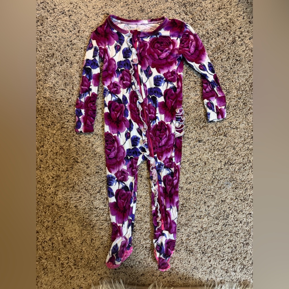 Posh Peanut Floral Footie in Purple and White Violet